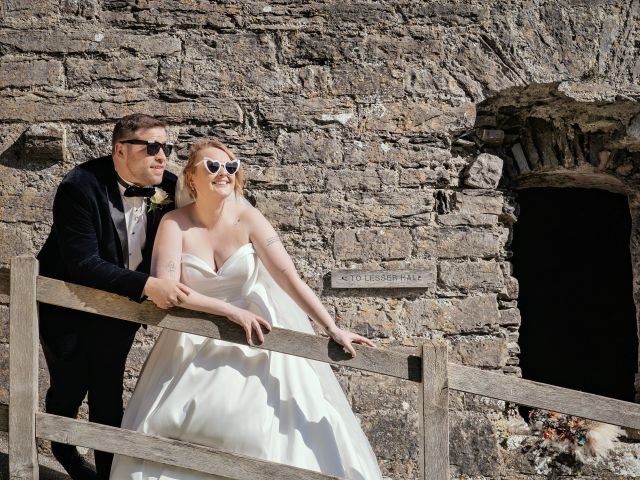 Tucker and Beth's Wedding in Tenby, Pembrokeshire 19