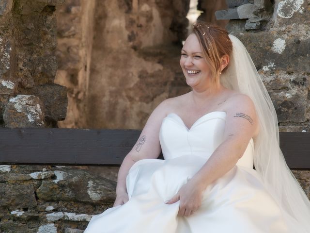 Tucker and Beth's Wedding in Tenby, Pembrokeshire 20