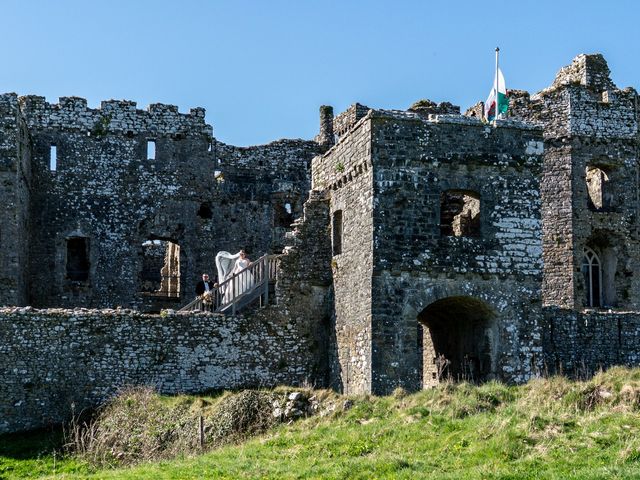 Tucker and Beth's Wedding in Tenby, Pembrokeshire 21