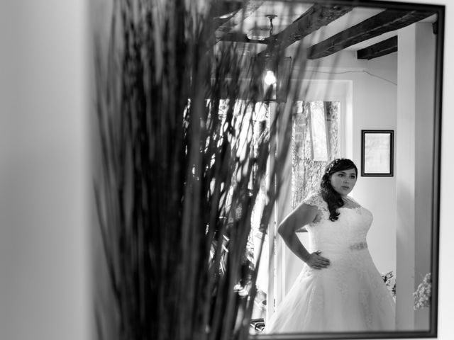John and Sara&apos;s Wedding in Henley On Thames, Oxfordshire 7