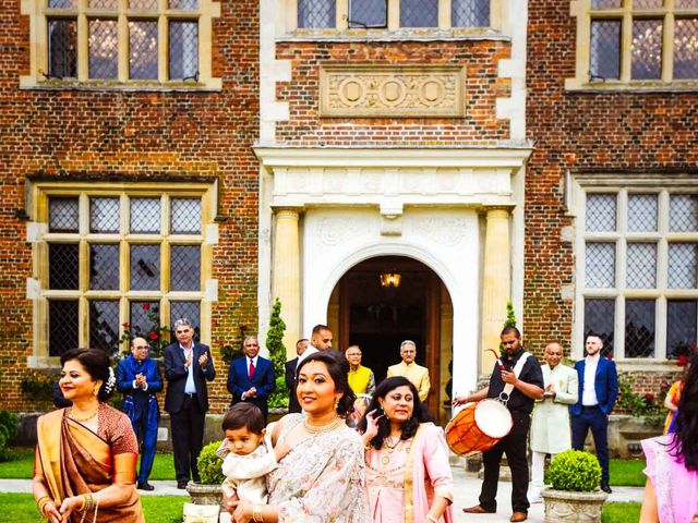 Arjun Soni and Reena&apos;s Wedding in Hatfield, Hertfordshire 7