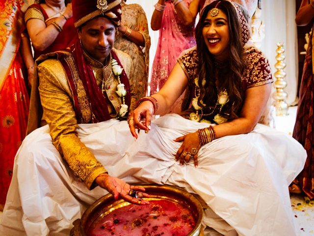 Arjun Soni and Reena&apos;s Wedding in Hatfield, Hertfordshire 17
