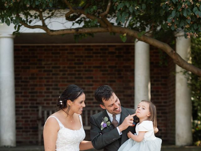 Thijs and Lynah's Wedding in Wimbledon, South West London 11