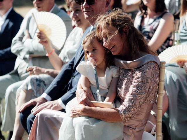 Thijs and Lynah's Wedding in Wimbledon, South West London 28