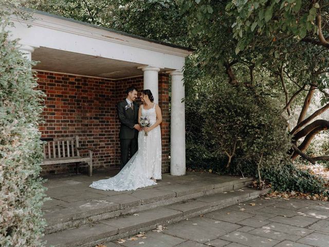 Thijs and Lynah's Wedding in Wimbledon, South West London 44