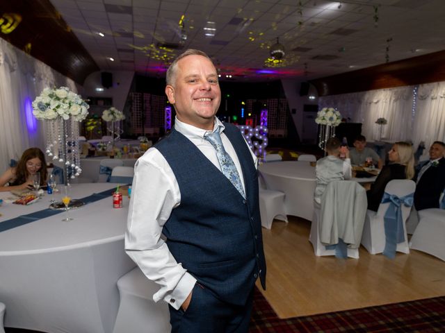 Gary and Natasha's Wedding in Bedworth, Warwickshire 13