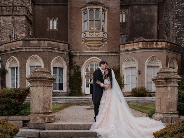 Hugo Divers and Sachini Rajapakse's Wedding in Powderham Castle, Devon 5