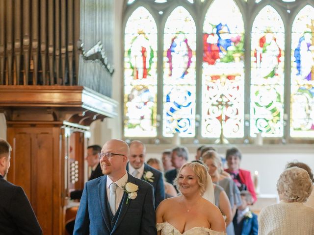 Emma and Graham&apos;s Wedding in Lincoln, Lincolnshire 12