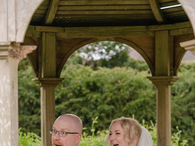 Emma and Graham&apos;s Wedding in Lincoln, Lincolnshire 25