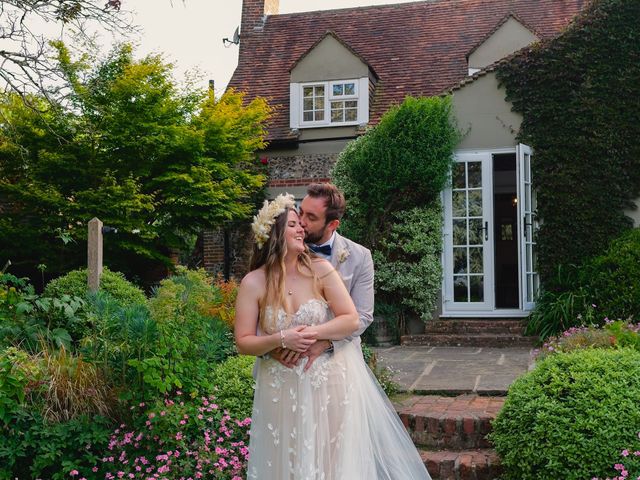 Lee and Abi&apos;s Wedding in Henley On Thames, Oxfordshire 1