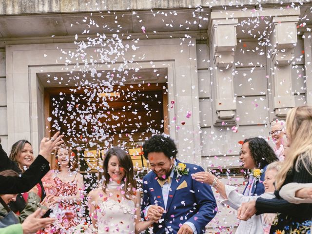 Kester and Harriet's Wedding in Hackney, East London 16