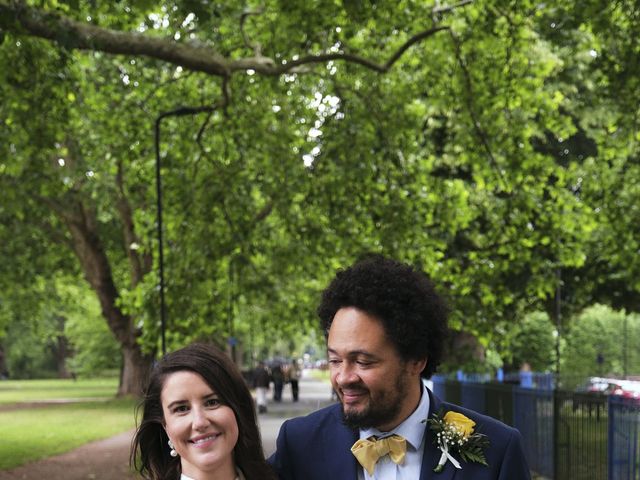 Kester and Harriet's Wedding in Hackney, East London 28