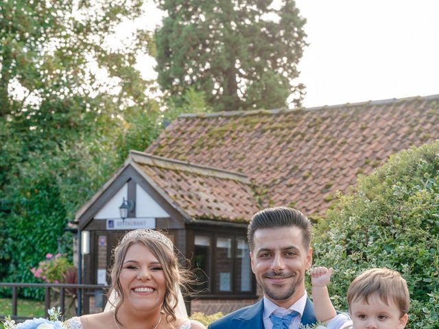 Cherry and Danny&apos;s Wedding in Lincoln, Lincolnshire 24