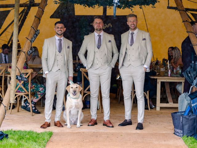 Shaun and Sam&apos;s Wedding in Peak District, Derbyshire 23