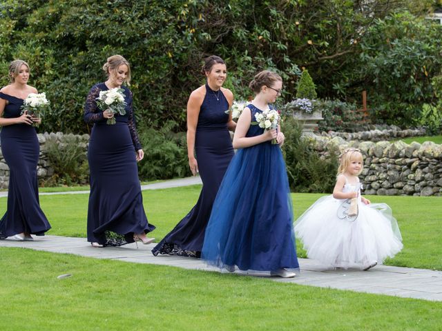 Danny and Sheree&apos;s Wedding in Ullswater, Cumbria 15