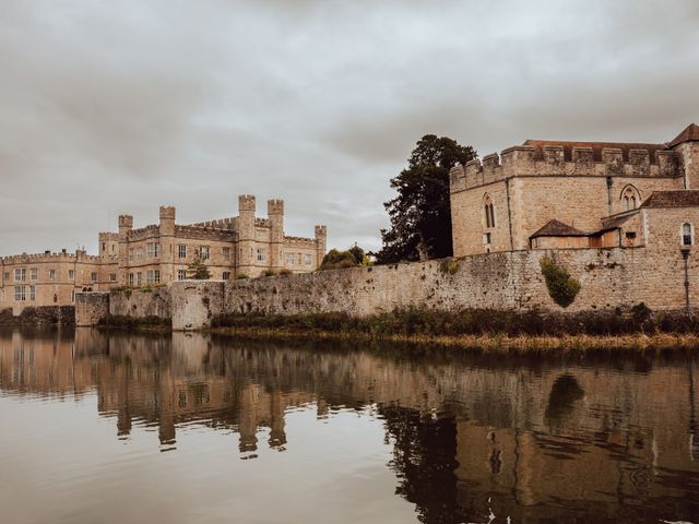 Alessandra and Steve's Wedding in Leeds Castle, Kent 2