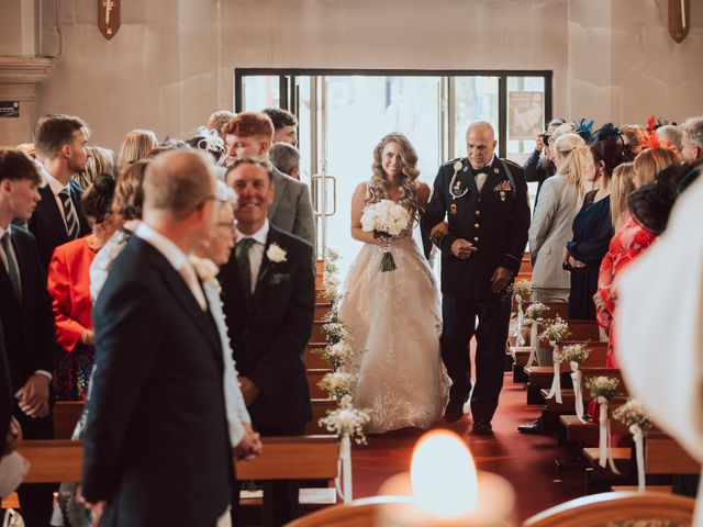 Alessandra and Steve's Wedding in Leeds Castle, Kent 22