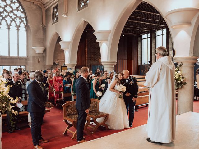 Alessandra and Steve's Wedding in Leeds Castle, Kent 24