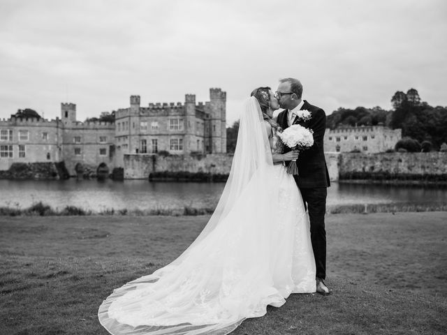 Alessandra and Steve's Wedding in Leeds Castle, Kent 39