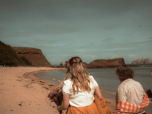 Fraser and Claire's Wedding in Edinburgh, Lothian &amp; Borders 1