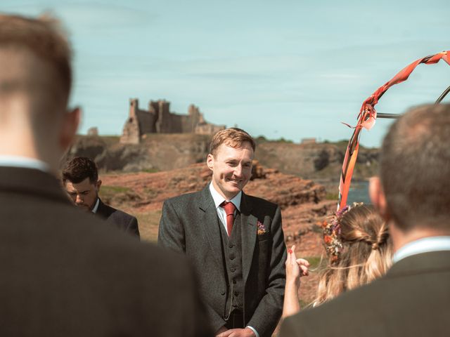 Fraser and Claire's Wedding in Edinburgh, Lothian &amp; Borders 8
