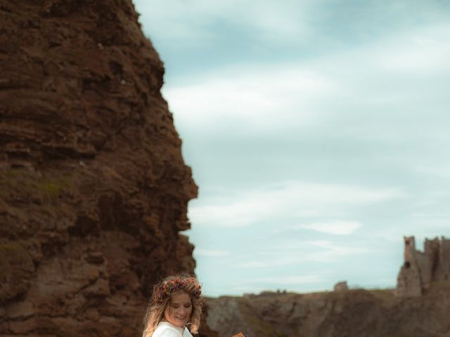 Fraser and Claire's Wedding in Edinburgh, Lothian &amp; Borders 18