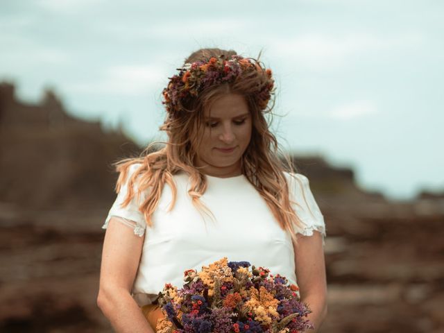 Fraser and Claire's Wedding in Edinburgh, Lothian &amp; Borders 21