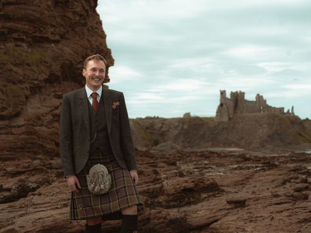 Fraser and Claire's Wedding in Edinburgh, Lothian &amp; Borders 23