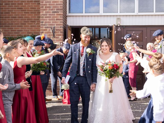 Anthony and Alishia&apos;s Wedding in Stadhampton, Oxfordshire 13