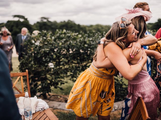 Alastair and Abi&apos;s Wedding in Stow On The Wold, Gloucestershire 4