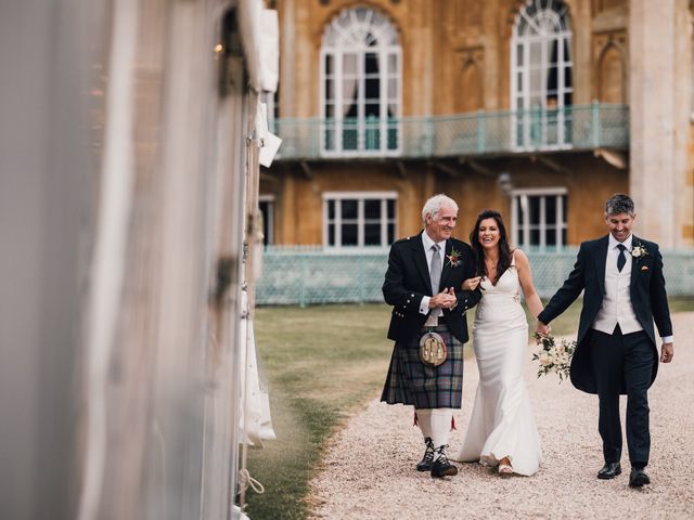 Alastair and Abi&apos;s Wedding in Stow On The Wold, Gloucestershire 81