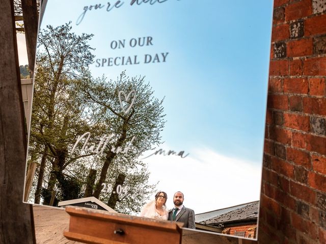 Niall and Emma&apos;s Wedding in Sopley, Hampshire 27