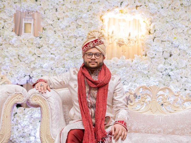 Taslima and Faheem&apos;s Wedding in Handsworth, West Midlands 15