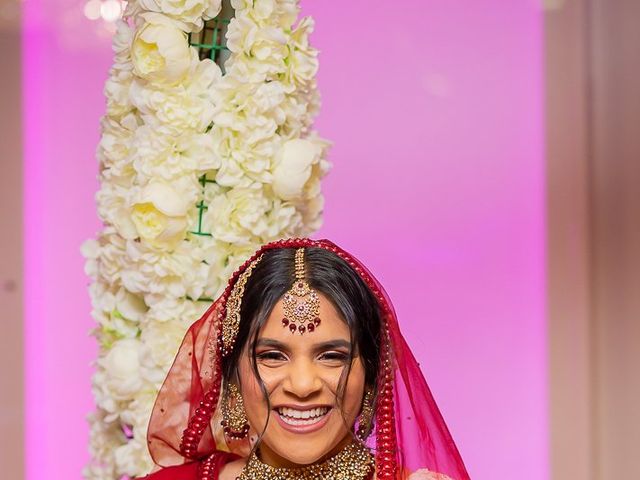 Taslima and Faheem&apos;s Wedding in Handsworth, West Midlands 30