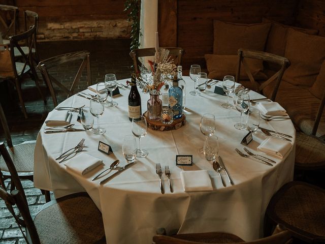 Oliver and Natasha&apos;s Wedding in Oxford, Oxfordshire 16