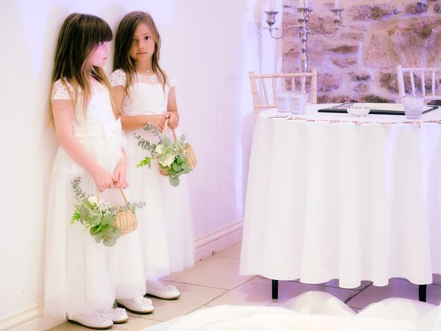 Jordan Ledger and Eilidh Ledger's Wedding in Culloden Inverness, Highlands 32