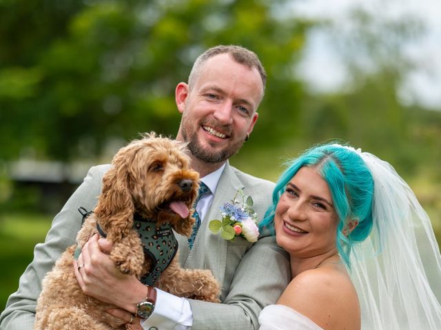 Zee and Sam&apos;s Wedding in Great Dunmow, Essex 15