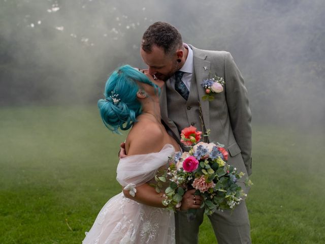 Zee and Sam&apos;s Wedding in Great Dunmow, Essex 22