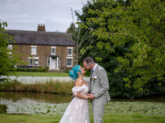 Zee and Sam&apos;s Wedding in Great Dunmow, Essex 23