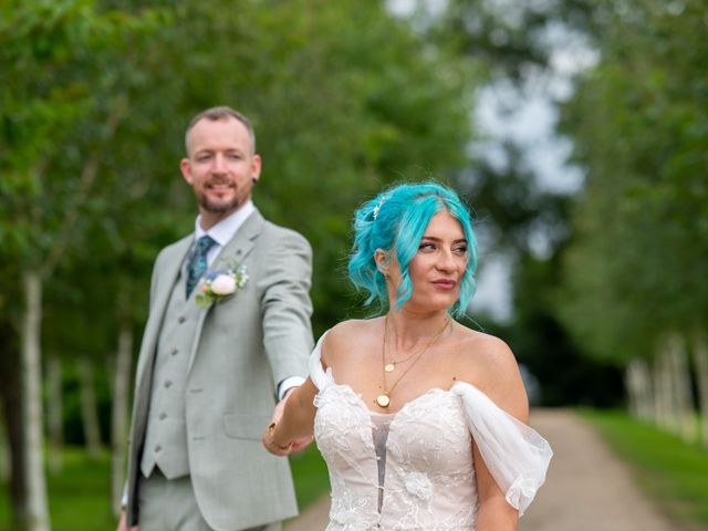 Zee and Sam&apos;s Wedding in Great Dunmow, Essex 26