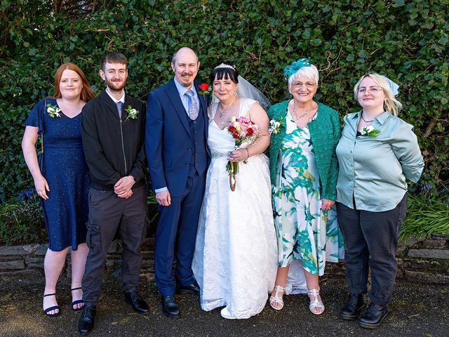 Neil and Kim's Wedding in Newport, Cardiff 174