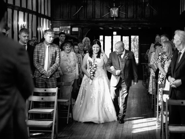 Paris and Lauren&apos;s Wedding in Hadleigh, Suffolk 15