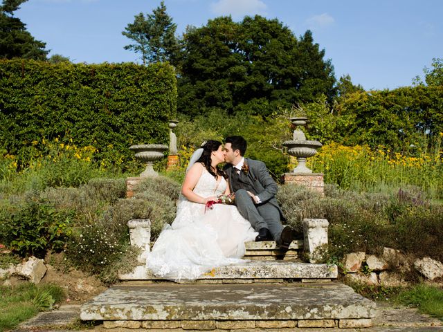 Paris and Lauren&apos;s Wedding in Hadleigh, Suffolk 27