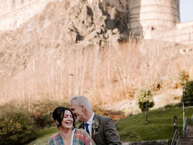 Ella and David's Wedding in Edinburgh, Lothian &amp; Borders 9
