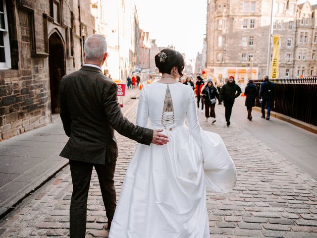 Ella and David's Wedding in Edinburgh, Lothian &amp; Borders 27