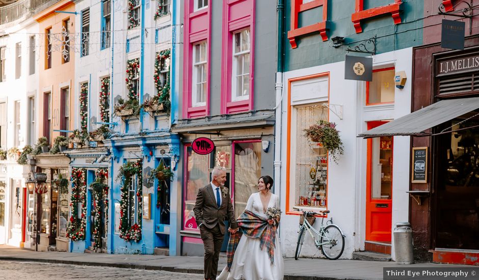 Ella and David's Wedding in Edinburgh, Lothian & Borders
