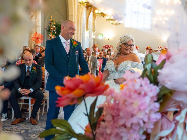Evette and Alen's Wedding in Bolton, Greater Manchester 4