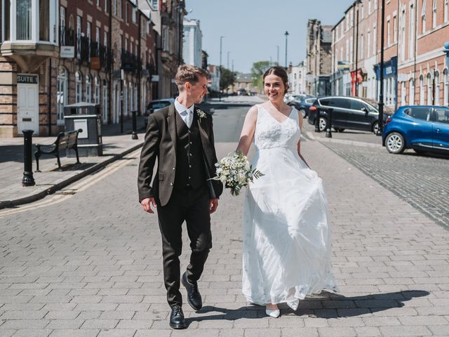 Matt and Megan&apos;s Wedding in Tyneside, Tyne &amp; Wear 33
