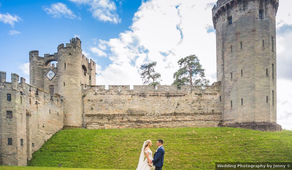 Josh and Lyndsey's Wedding in Warwick, Warwickshire