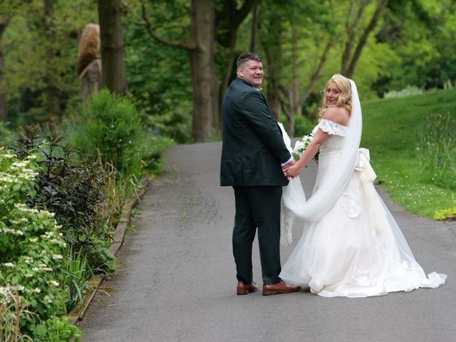Aaron and Ashlie's Wedding in Macclesfield, Cheshire 4